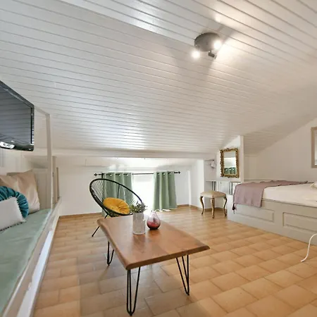 Athina Guesthouse Hydra  Exterior photo