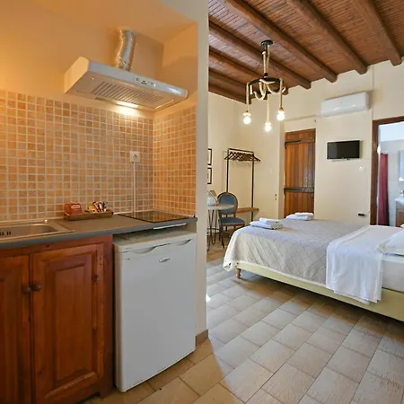 Athina Guesthouse Hydra  Exterior photo