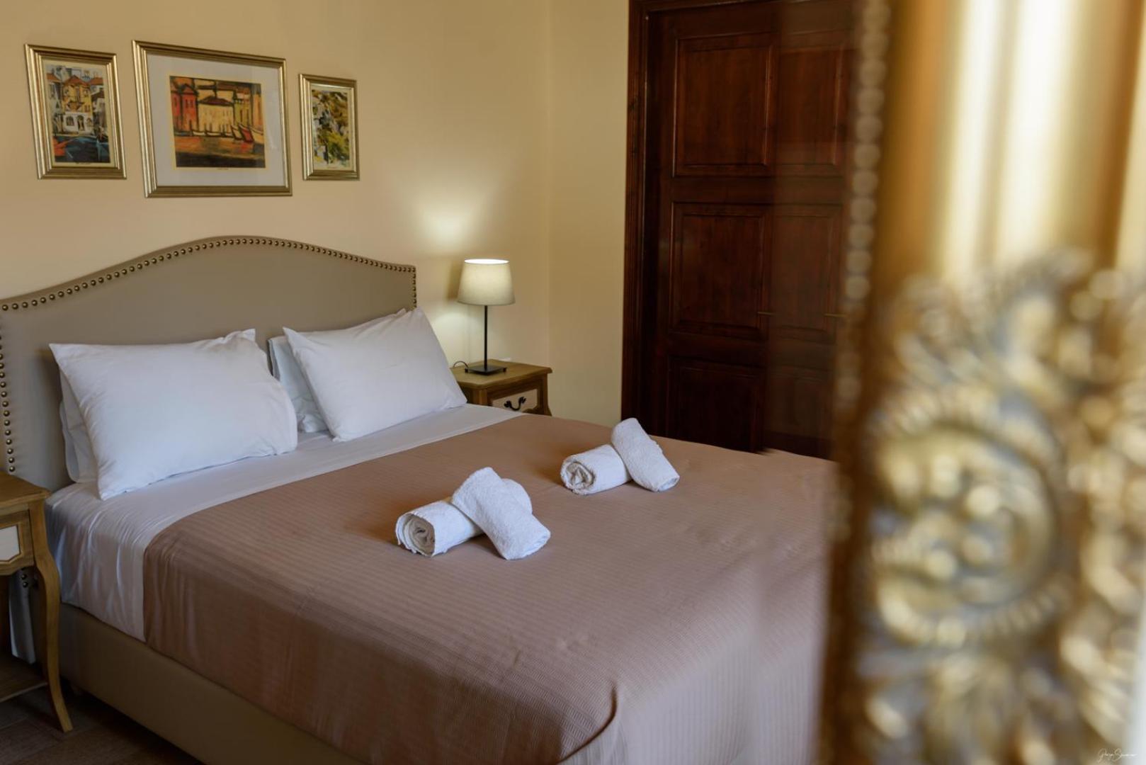 Guest house Athina
