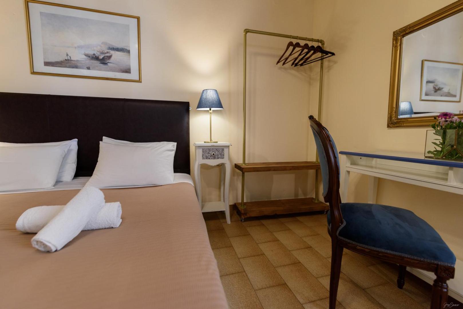 Guest house Athina